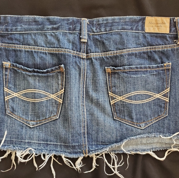 Micro Jean Skirts - Picture 2 of 6
